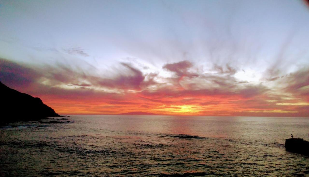 Sunset In The Atlantic Apartamentos Playa De Alojera Vallehermoso Kültér fotó